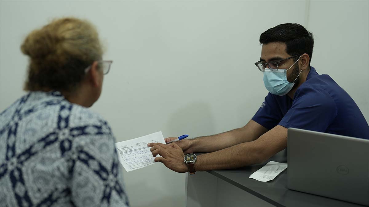 Brindamos m&aacute;s de 1,200 consultas m&eacute;dicas, dentales y de nutrici&oacute;n; realizamos 322 estudios de laboratorio; entregamos 1,226 medicamentos e impartimos 48 talleres enfocados en salud.